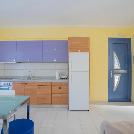 Lefkothea 3* Nikiana