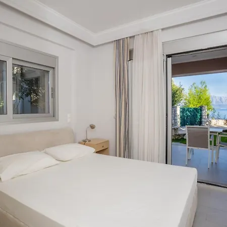 Apart Otel Lefkothea Nikiana
