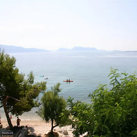 Apart Otel Lefkothea