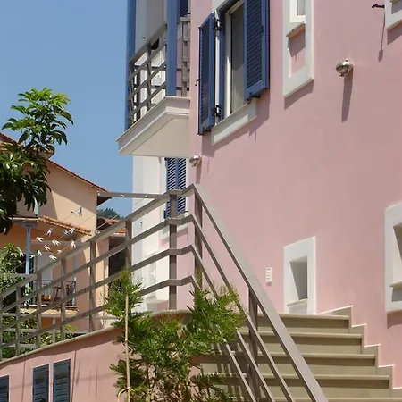 Lefkothea Apart Otel